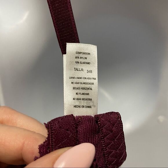 NWT Mamia Wine Colored Lace Padded Bra With Cream Stitching Detail Size 34B - Picture 8 of 11